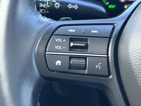 Used 2025 Honda CR-V Sport-L image 39