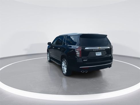 Used 2024 Chevrolet Suburban High Country image 7