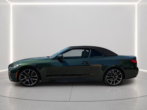 Used 2023 BMW 430i Convertible w/ M Sport Package image 3