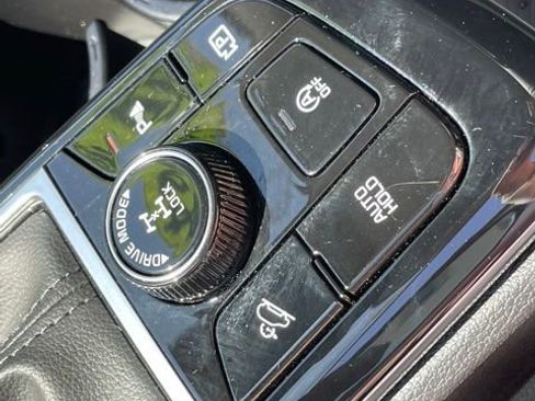 Used 2024 Kia Sportage EX AWD/4WD image 20