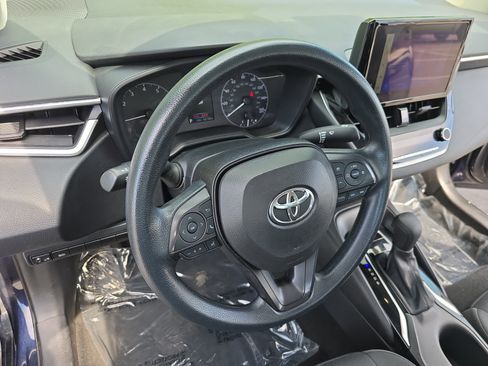 Used 2024 Toyota Corolla LE image 15