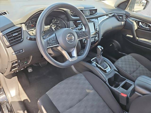 Used 2020 Nissan Rogue Sport SV AWD/4WD image 12
