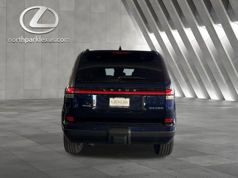 Certified 2024 Lexus GX 550 w/ Accessory Package (Z1) image 7