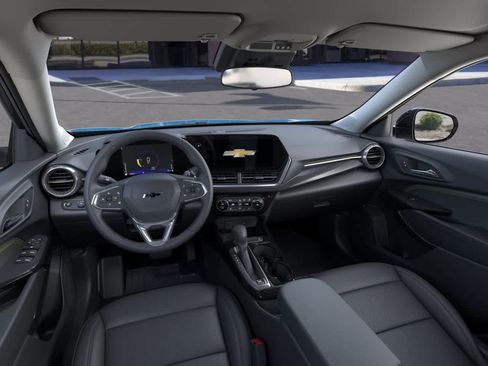 New 2026 Chevrolet Trax ACTIV w/ Driver Confidence Package FWD image 15
