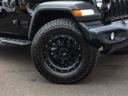 Used 2021 Jeep Wrangler Unlimited Sport AWD/4WD image 4