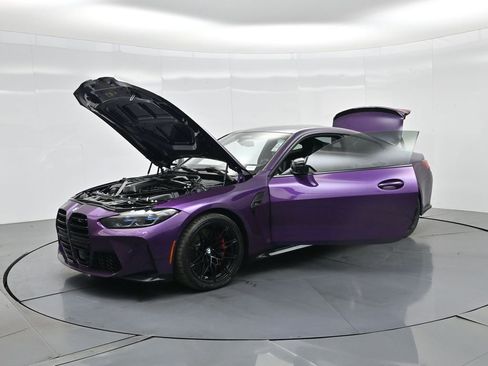 Used 2024 BMW M4 xDrive Competition image 33