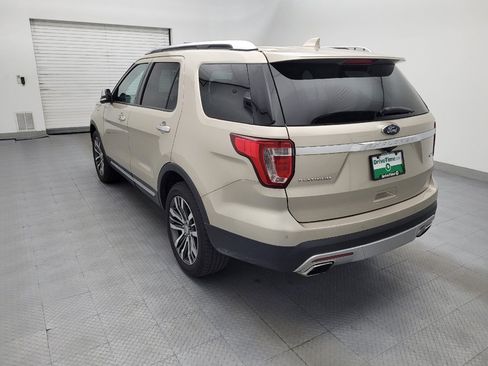 Used 2017 Ford Explorer Platinum AWD/4WD image 5