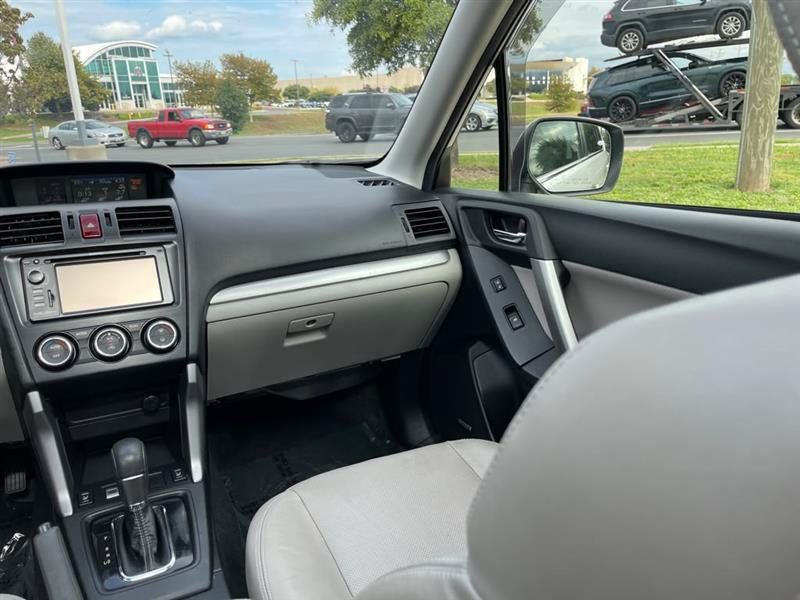 Used 2015 Subaru Forester 2.5i Touring w/ Eyesight & Navigation System AWD/4WD image 11