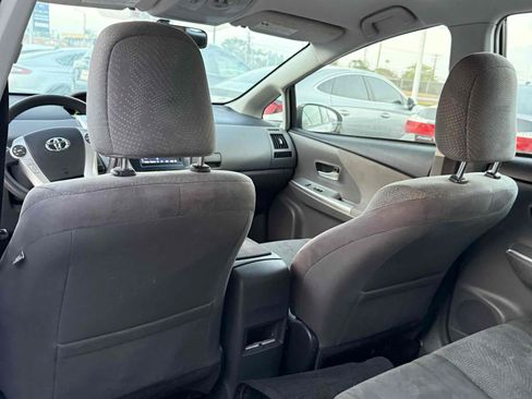 Used 2014 Toyota Prius V Two FWD image 45