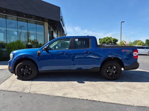 Used 2024 Ford Maverick Lariat w/ FX4 Off-Road Package AWD/4WD image 9