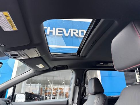 Used 2024 Honda Odyssey Sport image 22