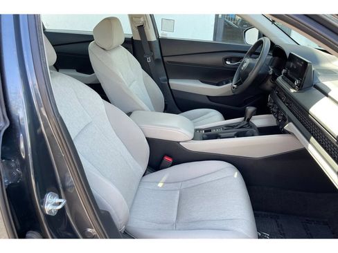 Used 2024 Honda Accord LX image 17