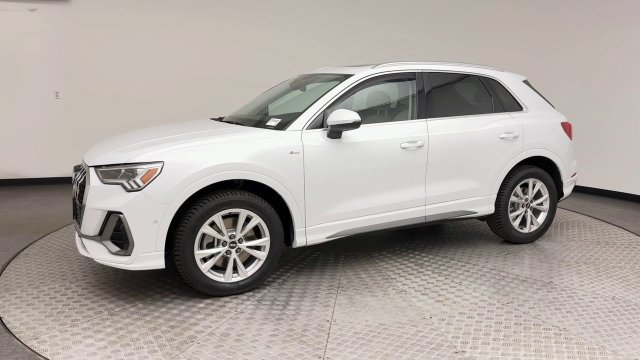 Used 2021 Audi Q3 2.0T Premium Plus w/ Premium Plus Package AWD/4WD image 6