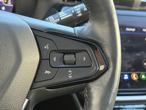 Used 2023 Chevrolet Bolt EUV Premier w/ Sun & Sound Package image 37