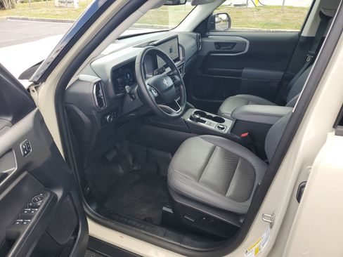 Used 2025 Ford Bronco Sport Badlands AWD/4WD image 16