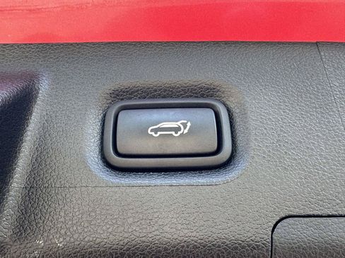 Used 2023 Hyundai Santa Fe Calligraphy FWD image 9