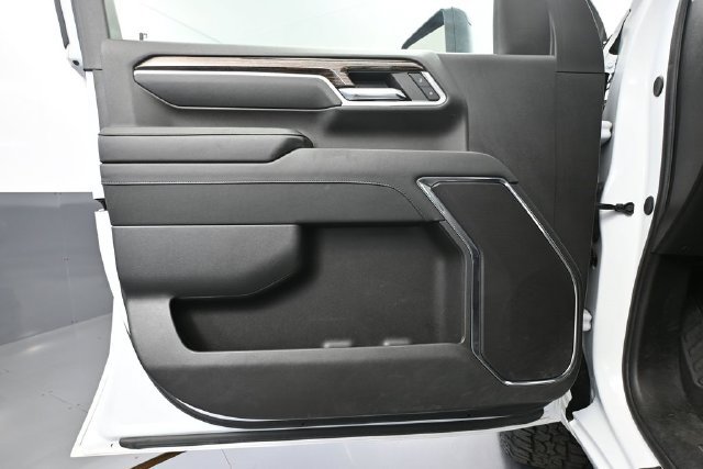 Used 2024 GMC Sierra 2500 SLE AWD/4WD image 14