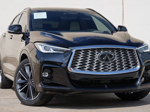 Used 2023 INFINITI QX55 Luxe w/ Cargo Package AWD/4WD image 2