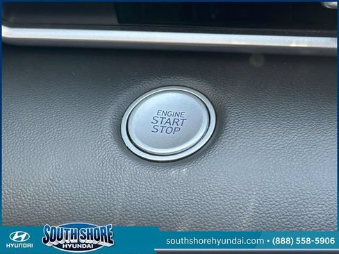 Certified 2023 Hyundai Elantra SEL FWD image 27