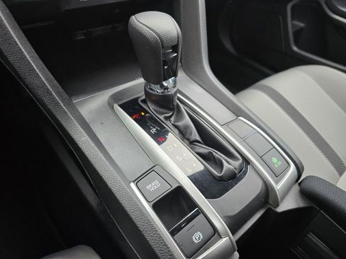 Used 2019 Honda Civic LX image 41