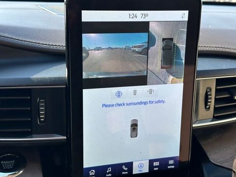 Used 2022 Ford Explorer Platinum w/ Equipment Group 601A image 31