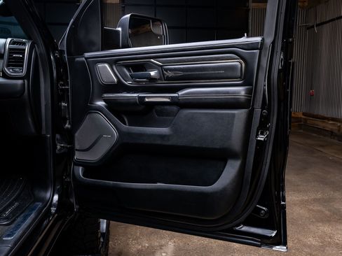 Used 2019 RAM 1500 Limited AWD/4WD image 39