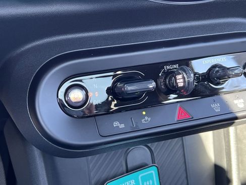 New 2026 MINI Cooper 2-Door Hardtop image 19