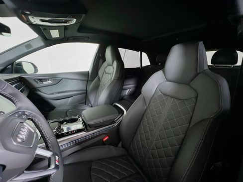 Used 2025 Audi SQ8 Premium Plus AWD/4WD image 11