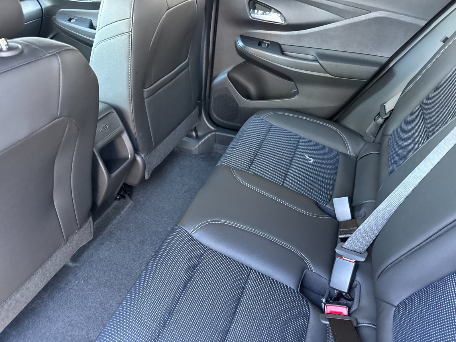 New 2026 Buick Envista Sport Touring w/ Convenience I Package FWD image 12