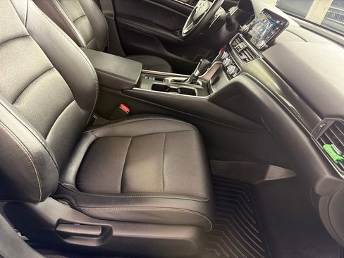 Used 2019 Honda Accord Sport image 23