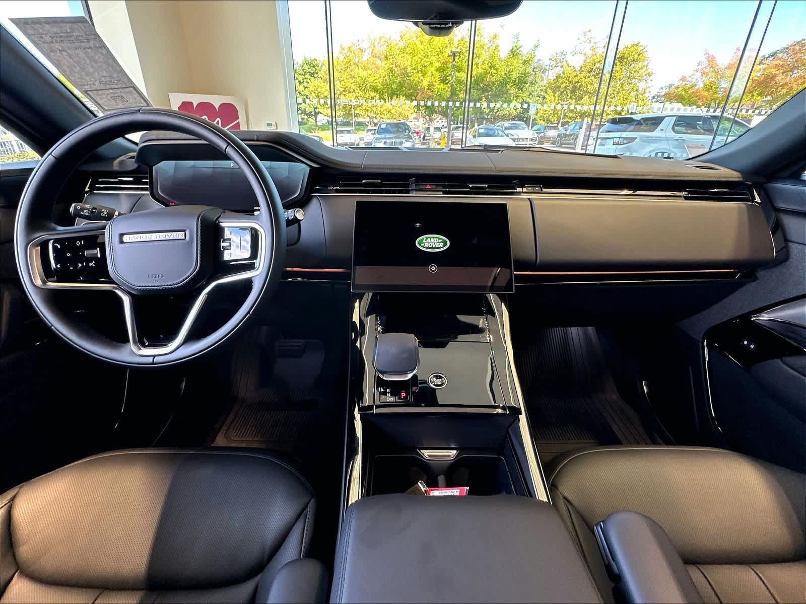 New 2026 Land Rover Range Rover Sport SE AWD/4WD image 7