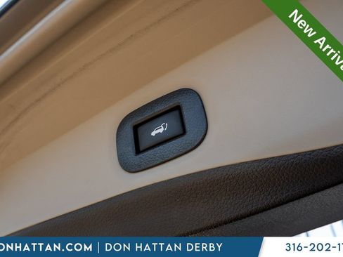 Used 2020 Nissan Rogue SV FWD image 30