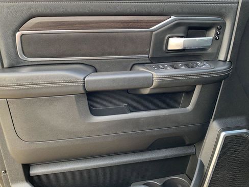 Used 2025 RAM 2500 Laramie image 15