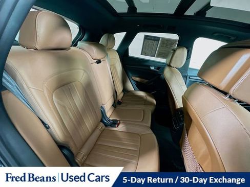 Used 2022 Audi Q5 2.0T Premium w/ Convenience Package image 30