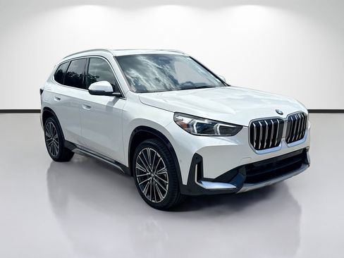 New 2026 BMW X1 xDrive28i w/ Convenience Package AWD/4WD image 1
