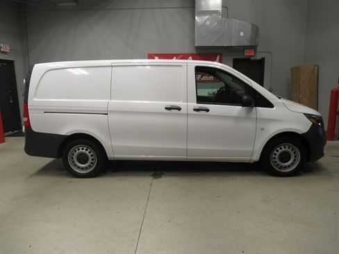 Used 2020 Mercedes-Benz Metris w/ Safety Package image 7