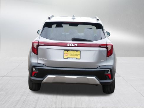 Used 2024 Kia Seltos EX AWD/4WD image 6