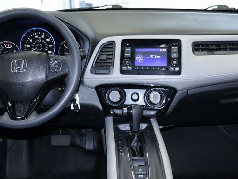 Used 2016 Honda HR-V LX image 25