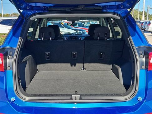 Used 2019 Chevrolet Equinox LS w/ LS Convenience Package image 6