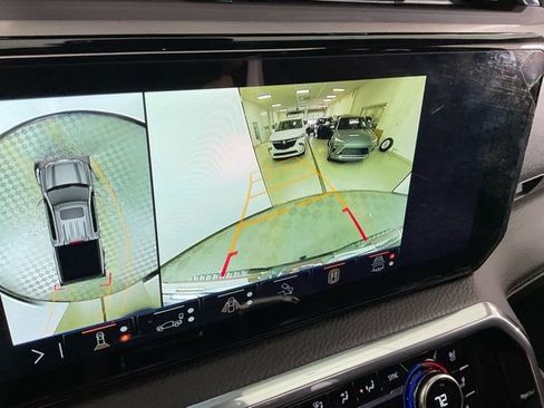 Used 2025 GMC Sierra 1500 Denali w/ Denali Reserve Package image 12