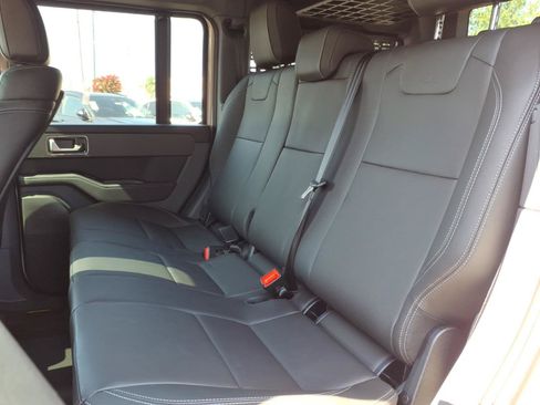 Used 2025 INEOS Grenadier Station Wagon AWD/4WD image 22