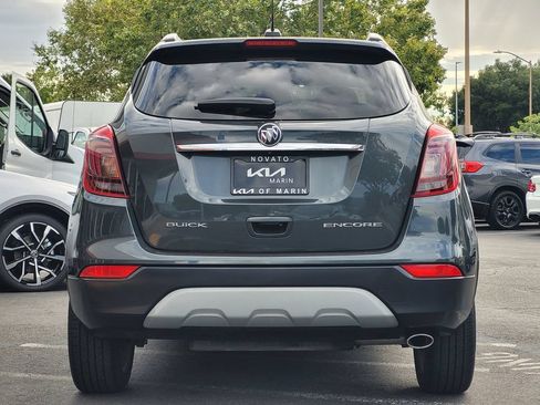 Used 2018 Buick Encore Preferred FWD image 5