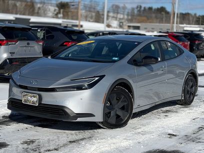 Used 2025 Toyota Prius LE