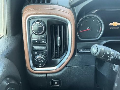 Used 2021 Chevrolet Silverado 3500 High Country w/ Z71 Off-Road Package AWD/4WD image 17