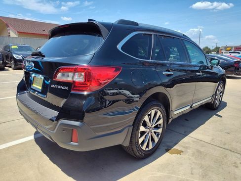Used 2019 Subaru Outback 2.5i Touring w/ Popular Package #3A AWD/4WD image 4