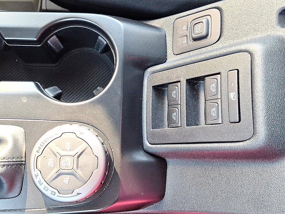Used 2025 Ford Bronco Outer Banks AWD/4WD image 31