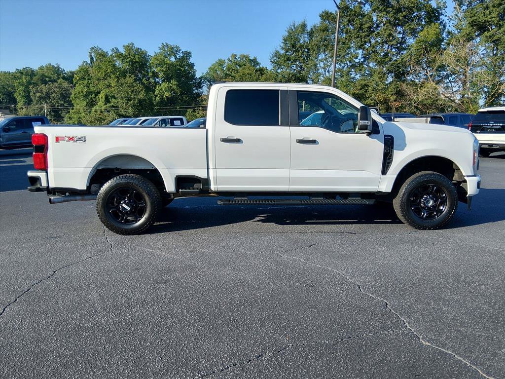 Certified 2023 Ford F250 XL w/ STX Appearance Package AWD/4WD image 3