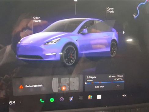 Used 2024 Tesla Model Y Performance image 28