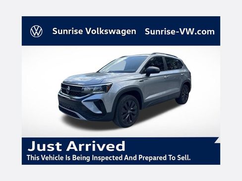 Certified 2023 Volkswagen Taos S FWD image 1
