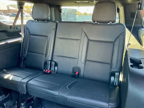 Used 2021 GMC Yukon XL Denali image 27
